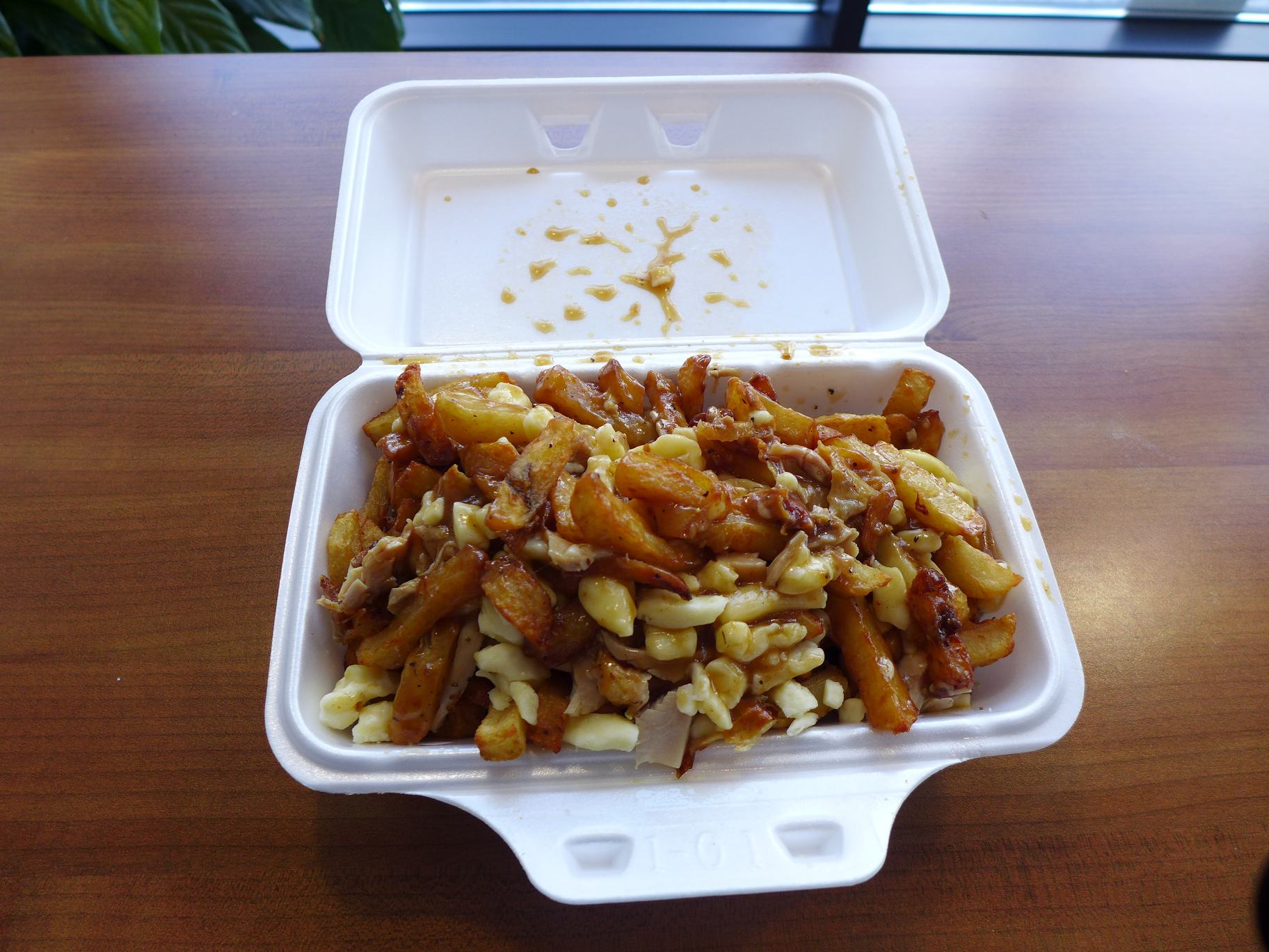 Romados Poutine