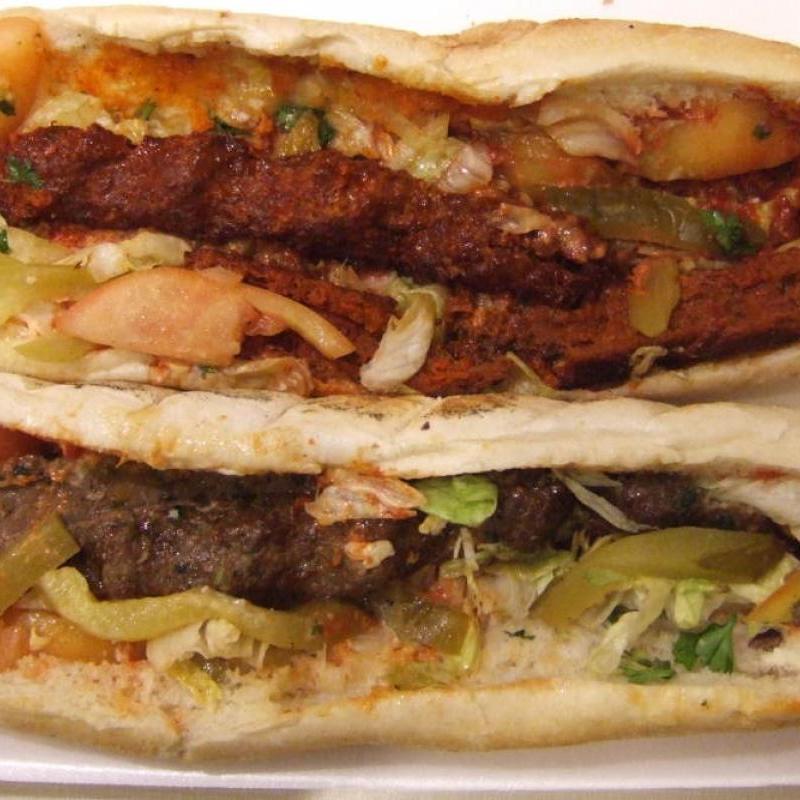 Grillade Farhat - Sandwiches Grillade Farhat - Sandwiches