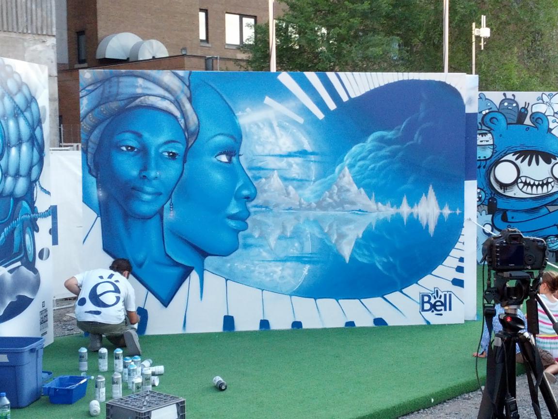 Live aerosol painting Live aerosol painting