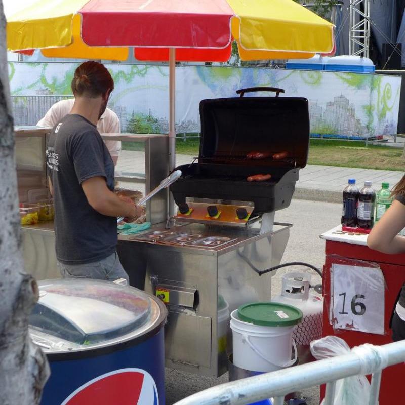 Grilling sausages