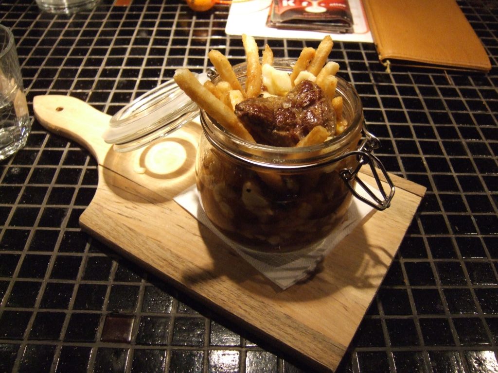 La Cantine - Poutine - Closed La Cantine - Poutine - Closed